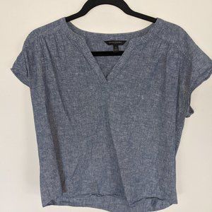 Small, short sleeve, blue Banana Republic top